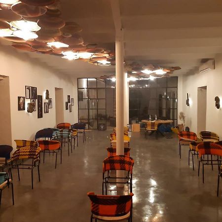 Siki Hotel Saint-Louis Exterior photo